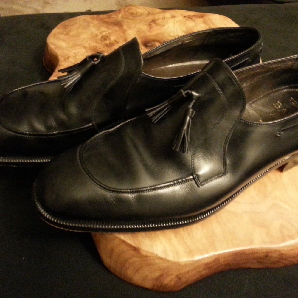 💦💦MENS Bally calfskin tassle Loafers 🔥🔥